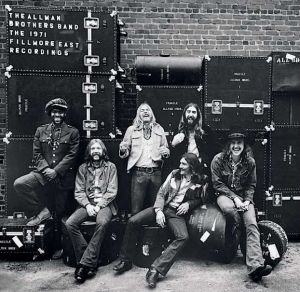 Guitar World article from 8-13-14: Allman Brothers Band: Compilation Producer Bill Levenson Talks Deluxe '1971 Fillmore East Recordings' Dickey Betts, The Allman Brothers, Fillmore East, You Dont Love Me, Allman Brothers Band, The Jam Band, Allman Brothers, Musica Rock, Southern Rock