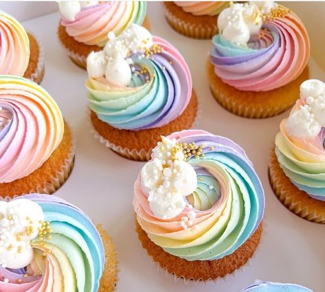 Rainbow Themed Birthday Party, Pastel Cupcakes, Rainbow Birthday Cake, Cupcake Cake Designs, Kind People, Rainbow Cupcakes, Cupcake Icing, Cute Birthday Cakes, Baby Shower Cupcakes