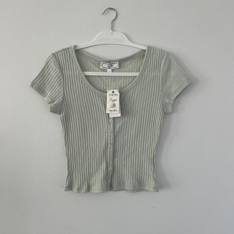 I might be biased but you should probably buy this on Depop 👍 https://depop.app.link/OJnZeIJUMxb Basic Clothes Essentials, Sage Green Color, Rose Shirts, Green Tee, Casual Day Outfits, Top Shirt Women, Fit Ideas, Crop Top Shirts, Clothing Essentials