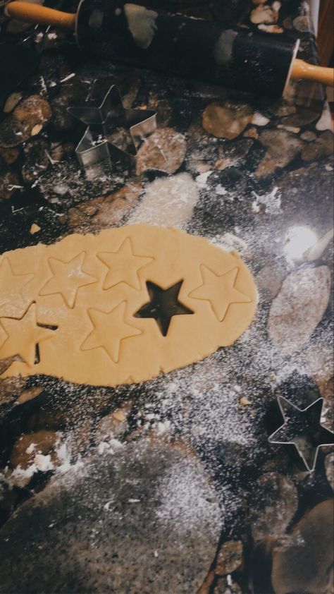 Baking cookies, aesthetic, Homie, comfort winter holidays, Christmas stars Holiday Cookie Aesthetic, Sugar Cookie Aesthetic, Baking Cookies Aesthetic, Christmas Cookies Aesthetic, Cookies Aesthetic, Cookie Pictures, Christmas Stars, Baking Cookies, Christmas Sugar Cookies