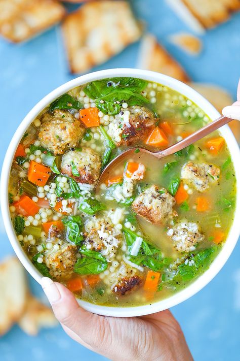 Italian Wedding Soup Authentic, Soup Recipe With Chicken, Easy Italian Wedding Soup, Beef And Pork Meatballs, Wedding Soup Recipe, Italian Wedding Soup Recipe, Recipe With Chicken, Healthy Italian, Tasty Meatballs