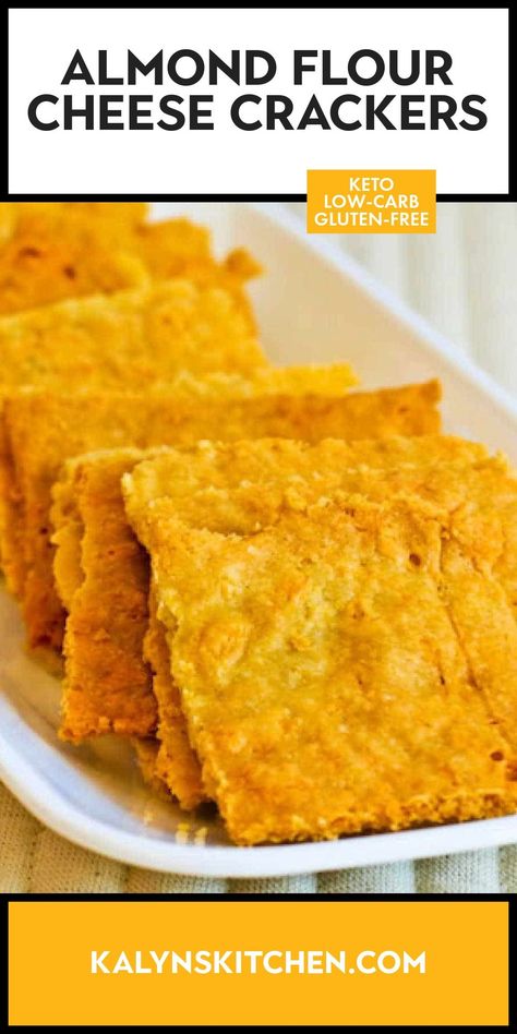 Pinterest image for Almond Flour Cheese Crackers shown on serving dish. Gluten Free Cheese Crackers, Gf Appetizers, Keto Crackers, Cheddar Crackers, Keto Appetizers, Keto Eating, Low Carb Low Fat Recipes, Low Carb Muffins, Crab Dip