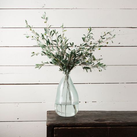 Where to buy the best faux olive branches. - A Coastal Cottage Diy Keramik, Farmhouse Side Table, Apartment Decoration, Olive Branches, Cute Dorm Rooms, Magnolia Market, Décor Boho, Magnolia Homes, Decor Guide