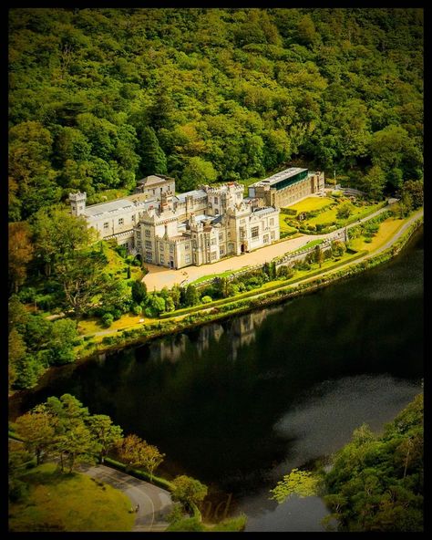 Kylemore Abbey Ireland, Kylemore Abbey, Book Vibes, Fairytale Photography, Walled Garden, Visit Ireland, Fantasy Places, A Castle, Story Inspiration