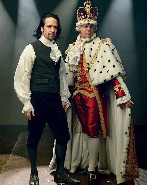 Photos! See HAMILTON’s Founding Father Lin-Manuel Miranda & King Jonathan Groff in VOGUE Hamilton Party, Hamilton Costume, Hamilton Lin Manuel Miranda, Hamilton Lin Manuel, Jonathan Groff, Hamilton Broadway, King George Iii, Hamilton Memes, Hamilton Musical