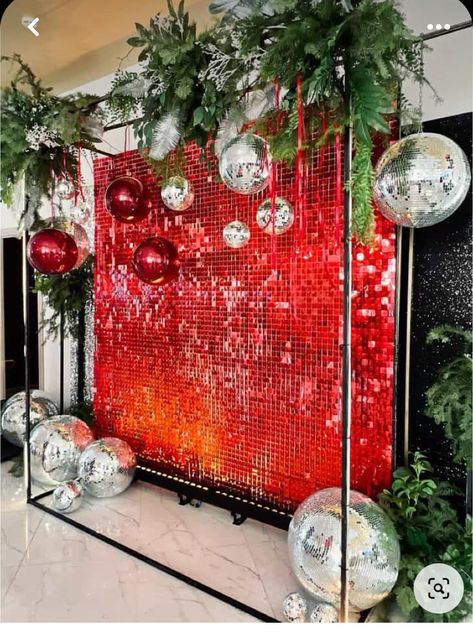 Corporate Holiday Event Decor, Christmas Shimmer Wall, Red Carpet Christmas Party, Warehouse Christmas Party Decor, Christmas Gala Decorations, Over The Top Christmas Decor, Commercial Christmas Decor, Christmas Photo Op, Christmas Event Decor