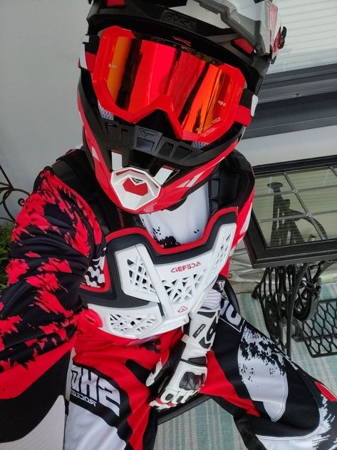 Motocross Outfits, Biker Dog, Motorcycle Leathers Suit, Bike Suit, Hot Biker Guys, Motocross Gear, Crotch Rocket, Motorcycle Aesthetic, Motorcycle Suit