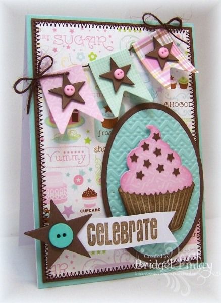 Here�s my card for this week�s Featured Stamper, Robin, aka Missro!  [url=http://www.splitcoaststampers.com/gallery/photo/2146497?cat=500&ppuser=175722][color=Pink]Here[/color][/url] is the fab cupcake card from Robin�s gallery which inspired me.  I changed the colour scheme and added a popped up pennant banner.  I changed the layout slightly and added the sentiment with a fishtail flag banner instead of a pennant. The dp had cupcakes with little chocolate stars so I went with that theme, adding Cupcake Birthday Cards, Cupcake Cards, Cupcake Card, Girl Birthday Cards, Bday Cards, Album Scrapbooking, Cricut Cards, Kids Birthday Cards, Card Making Inspiration