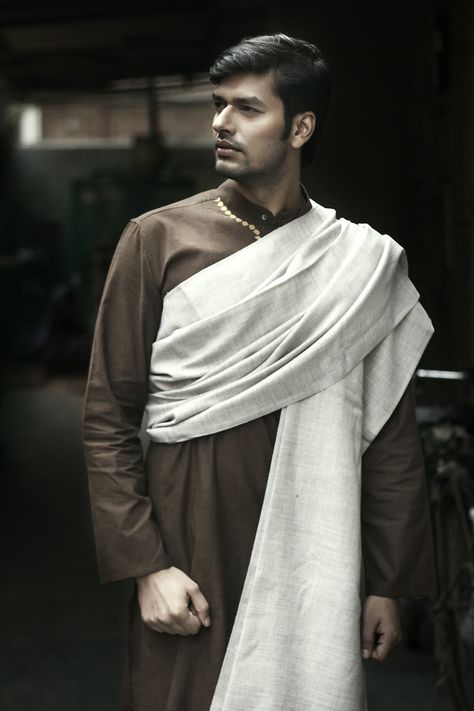 #menswear #kurta #shawl #traditional #fashion #classic #occasion #Indian #Fabindia Mens Shawl With Kurta Pajama, Bengali Mens Traditional Wear, Bengali Men Aesthetic, Kurta With Shawl Men, Traditional Men Outfit, Indian Men Aesthetic, Kurta Aesthetic, Menswear Kurta, Vintage Indian Fashion