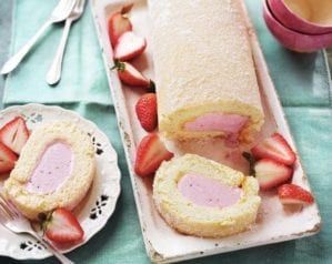 Arctic Roll, Sticky Pudding, Great British Baking Show, Swiss Rolls, Roll Cakes, British Baking Show, Ice Lollies, Chocolate Custard, Bakewell Tart