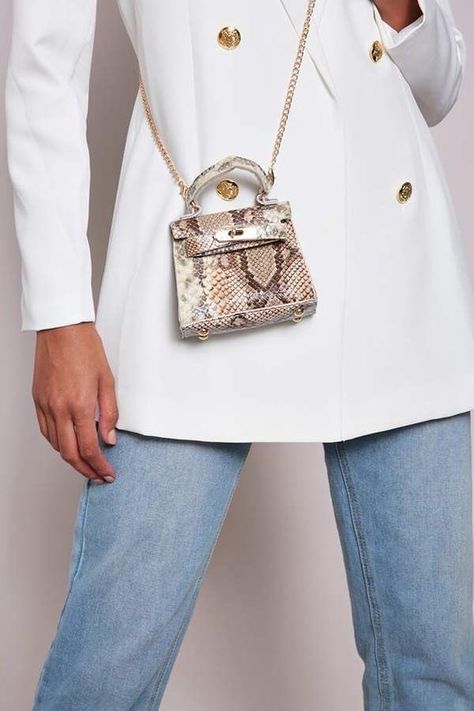 Micro Bag Outfit, Uwu Clothes, Micro Handbags, Preppy Handbags, Micro Mini Bag, Tiny Bags, Snake Bag, Swag Bags, Micro Bags