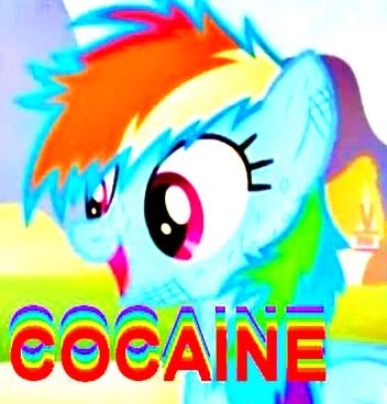 Mlp Low Quality, Emo Rainbow Dash, Rainbow Dash Scene, Rainbow Dash Wallpaper, Rainbow Dash Pfp, Rainbow Dash Icon, Mlp Funny, Mlp Memes, Scene Core