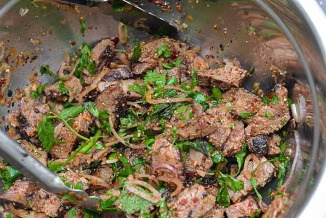 Laab Namtok Recipe, Nam Tok Beef, Beef Salad Recipes, Nom Tok Beef Salad, Nam Tok Beef Salad Recipes, Hmong Food Traditional, Vietnamese Beef Salad, Beef Salad Thai, Thai Beef Salad Dressing