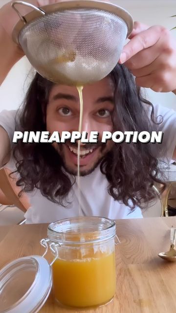 Armen Adamjan on Instagram: "Pineapple Potion! What to do with an overly ripe pineapple!🤩🍍 . . More tips/tricks in My Plant Books! Available on my website: CreativeExplained.com! 🙌 . . #pineapple #plantbased #pineappletea #gardening #plants #pineappleskin #healthyfood #lifehack #hacks #diy #recycle #tea #howto #fruit #medicine #plantstagram #creativeexplained #cookinghacks #organicgardening #instadaily #tiktokstar #beautytips #haircare" Benefits Of Pineapple Water, Pineapple Tea Recipe Benefits, Pineapple Core Uses, What To Do With Pineapple Scraps, Pineapple Rind Uses, Pineapple Skin Uses, What To Do With Pineapple Skin, Pineapple Peel Uses, Pineapple Peel Tea Benefits