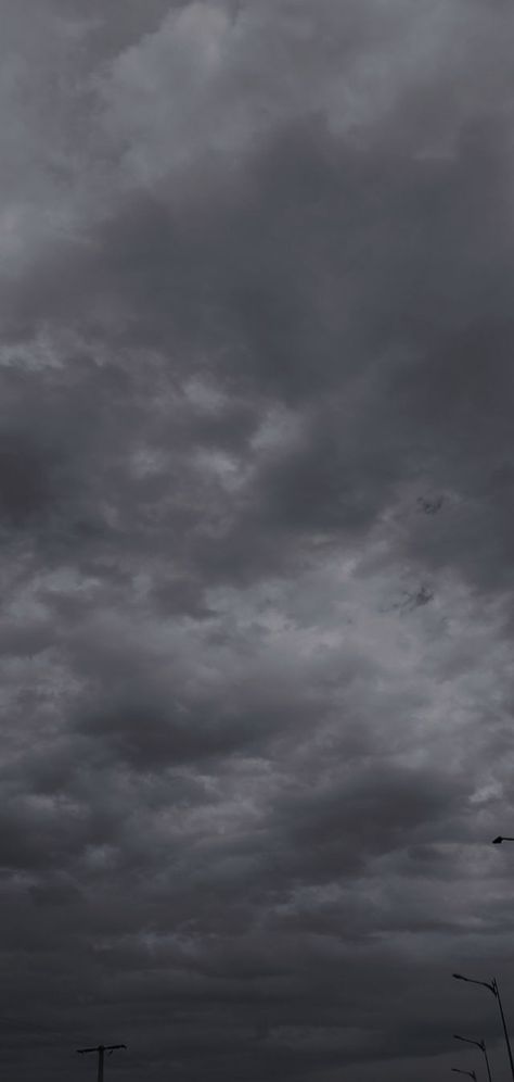 Cloudy sky | rain | winter | fall Rain Weather Wallpaper, Iphone Weather Wallpaper, Your In The Wind Im In The Water, Bad Sky Pictures, Rainy Weather Wallpaper, Winter Sky Aesthetic, Rain Clouds Aesthetic, After Rain Aesthetic, Dark Winter Aesthetic