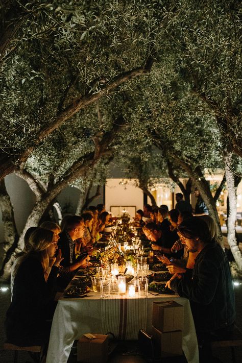 An Outdoor Dinner That Gives Back With FEED + Jenni Kayne - Front + Main Country Photography, Engagement Dinner, Fall Dinner Party, Outdoor Dinner Parties, Dinner Event, Fall Entertaining, Outdoor Dinner, Jenni Kayne, Cute Wedding Ideas