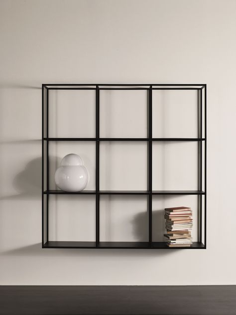 HARDY Wall cabinet by Meridiani Floating Bookcase, Wall Unit Designs, Bookcase Wall Unit, Metal Bookcase, Bookcase Design, Open Wall, Shelf Bookcase, Metal Shelf, Estantes Flotantes