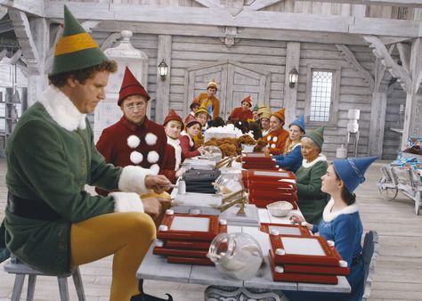 Best Family Christmas Movies, Elf 2003, Best Holiday Movies, Family Christmas Movies, Best Christmas Movies, Classic Christmas Movies, Holiday Movies, Elf Movie, Bridget Jones