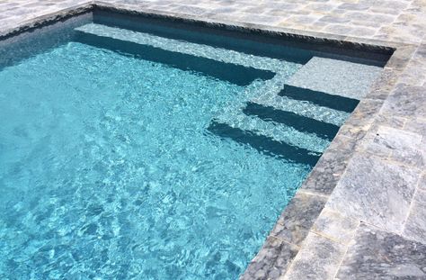 Pool Steps Inground, Swimming Pool Steps, Indoor Pool Design, Outside Pool, Pool Life, Pool Steps, Pool Remodel, Pool Liners, Small Pool Design