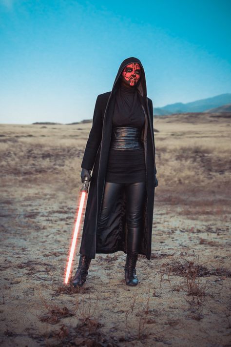 Outfit ideas Lady Vader Costume, Darth Maul Costume Female, Female Darth Maul Cosplay, Sith Costume Diy, Darth Maul Outfit, Darth Maul Makeup Female, Darth Maul Inspired Makeup, Darth Vader Female Costume, Starwars Diy Costume Women