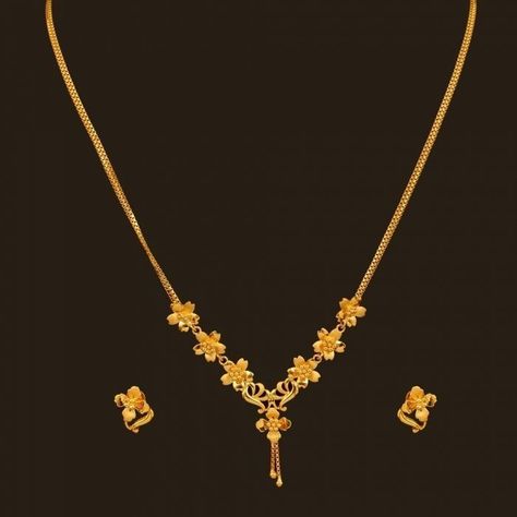 Vummidi Bangaru Jewellers, Indian Gold Necklace Designs, Beautiful Wedding Jewelry, Neck Pieces Jewelry, Gold Jewelry Outfits, Fancy Jewelry Necklace, Baby Necklace, Modern Gold Jewelry, Gold Jewelry Simple Necklace