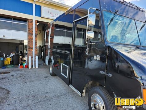 2004 Mt55 All-purpose Food Truck Missouri Diesel Engine for Sale Three Compartment Sink, Portable Inverter Generator, Food Truck For Sale, Other Planets, Fire Suppression System, Inverter Generator, Concession Trailer, Truck For Sale, Engines For Sale