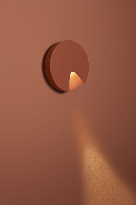 vibia-the-edit-an-intimate-universe-of-light-introducing-the-dots-collection-4 Wall Light Design, Attic Lighting, Diy Lampe, Airport Design, Lighting Concepts, Lighting Showroom, Wall Lighting Design, Wall Decor Design, Musical Notes