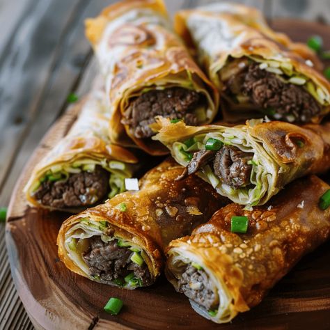 Beef Rolls, Taiwanese Cuisine, Beef Roll, Asian Beef, Taiwanese Food, Street Foods, Wrap Recipes, Asian Dishes, Rolls Recipe