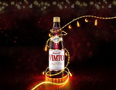 Vimto Drink Ramadan, Vimto Drink, Eid Ideas, Ramadan Kareem Decoration, Eid Party, Graduation Party Favors, Ramadan Crafts, Coffee Painting, Islamic Artwork