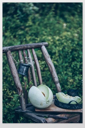 Chair Still Life, Green Melon, Cosmetic Creative, Fruit Photography, Green Texture, Still Life Photos, Food Fruit, Chinese Landscape, Green Fruit