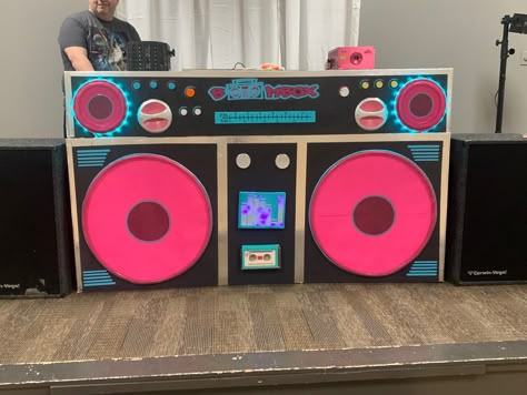 Diy Boombox, 80s Party Decorations, 80s Birthday Parties, 90s Theme Party, 80s Decor, Disco Funk, 80s Theme Party, 80s Theme, Boom Box