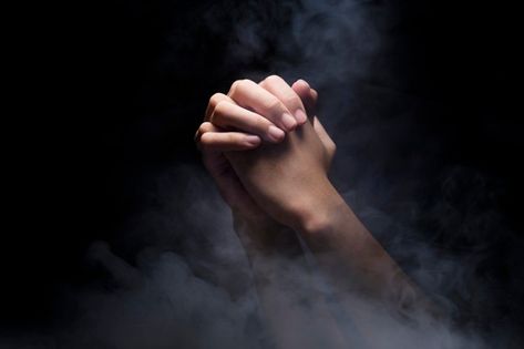 Praying hands | Premium Photo #Freepik #photo #hand #man #hands #black Hand Holding Candle, Praying Hands Images, Man Praying, Prayer Images, Worship Backgrounds, Prayer Hands, Belief In God, Church Poster Design, Bible Images