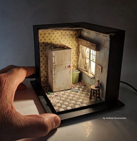 Room Box Miniatures, Miniature Artist, I Love Art, Miniature Photography, Shadow Box Art, 3d Shadow Box, Miniature Rooms, Cardboard Art, Places In The World