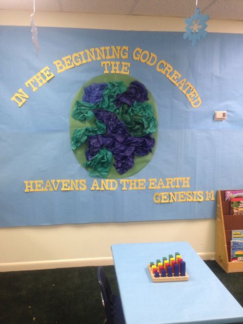 Creation days bulletin board Creation Bulletin Boards Preschool, Days Of Creation Vbs Decorations, Days Of Creation Decorations, Creation Vbs Decorations, Creation Bulletin Board Ideas, Creation Bulletin Board, Bible Creation Story, Christian School Bulletin Boards, Kindergarten Door