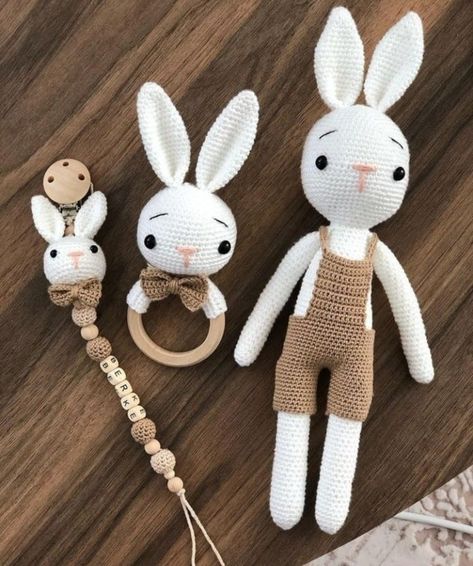 Diy Crochet Toys, Dolls Crochet, Crochet Baby Cardigan, Unique Toys, Newborn Crochet, Crochet Baby Dress, Crochet Diy, Crochet Toy