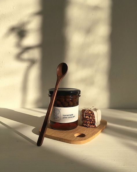 #woodspoon #pineconejam #minimalphoto #jam #food #foodphotografy #sunlight Jar Photography Food, Jam Food Photography, Canned Food Photography, Jam Product Photography, Jam Photography, Food Product Photography, South Korean Food, Honey Photography, Handmade Soap Recipes