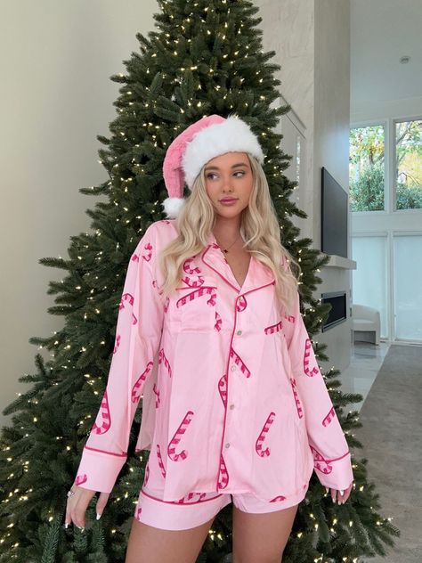 Christmas Pajamas Aesthetic, Candy Cane Forest, Pjs Women, Pink Candy Cane, Cute Christmas Pajamas, Cozy Pjs, Winter Party Outfit, Womens Pjs, Cute Pajama Sets