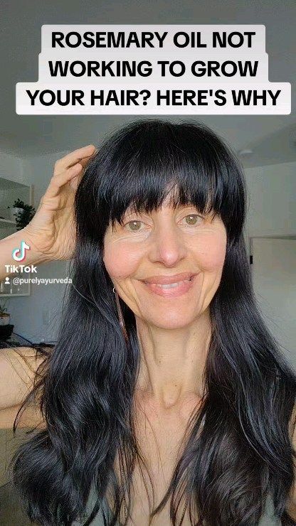 Jennifer Temple | 🌿SYMPTOM FREE MENOPAUSE | Here's why rosemary hair oil might not be working to help you grow your hair 🌿 Feeling overwhelmed? Unsure how t… | Instagram Best Remedy For Hair Growth, Best Things For Hair Growth, How To Get Hair To Grow, Hair Oiling Before And After, How To Apply Rosemary Oil To Hair, Hair Growrh, Hair Oil Aesthetic, Rosemary Hair Oil, Rosemary Oil For Hair Growth