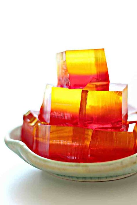 Jello Jigglers Recipe, Finger Jello Recipe, Kid Friendly Party Food, Finger Jello, Tropical Party Foods, Hawaiian Plate Lunch, Cheesecake Fruit Salad, Spicy Pulled Pork, Jello Jigglers