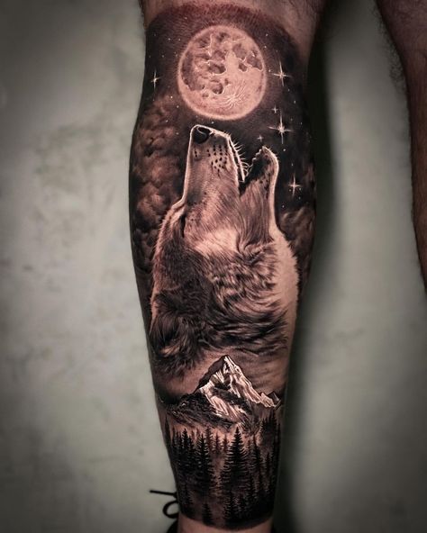 Wolf Tattoo Ideas For Men, Half Sleeve Tattoos Wolf, Wolf Eye Tattoo, Chest Tattoo Wolf, Wolf Face Tattoo, Wolf And Moon Tattoo, Howling Wolf Tattoo, Lone Wolf Tattoo, Wolf Sleeve