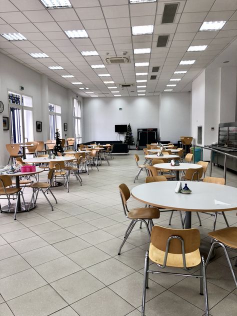 Tangier Campus Cafeteria #college #cafeteria #dining #campus #tangier #morocco #une #travel #studyabroad Cafeteria College, College Cafeteria, College Campus, Study Abroad, Conference Room Table, Cafe, Furniture, Home Decor