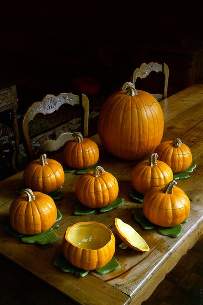 Real Pumpkins, Pumpkin Bowl, طقم شاي, Pumpkin Bowls, Dinner Set, Nov 1, High Tea, Kitchen Stuff, Decoration Table