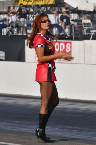 Drag Racing Backup Girls in Australia Funny Cars Drag Racing, Pam Hardy, Racing Women, Car Women, Linda Vaughn, Best Cars For Teens, Cars For Girls, Promo Girls, Grid Girl