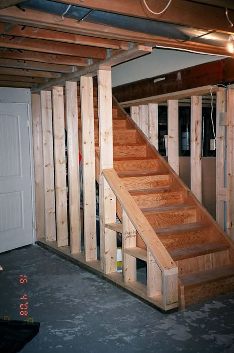 stair framing Open Basement Stairs, Basement Stairs Remodel, Stairs Diy, Basement Staircase, Open Basement, Basement Steps, Basement Stairs Ideas, Basement Remodel Diy, Diy Staircase