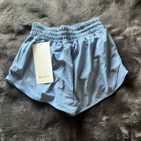 Hotty Hot Hr Short 2.5” *Lined Lululemon Size Multiple Color Oasb Brand New With Tags 6 Lululemon Kids Shorts, Light Blue Lululemon Shorts Outfit, Lululemon Size 2, Lululemon Shorts Outfit, Boxer Women, Cute Lululemon Outfits, Lululemon Fits, Lulu Lemon Shorts, Lulu Outfits