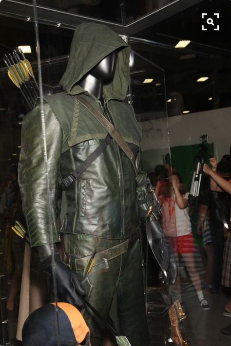 Green Arrow Costume, Black Canary Costume, Deathstroke Mask, Arrow Costume, Green Arrow Cosplay, Arrow Cosplay, Arrow Tv, Epic Cosplay, Dc Legends Of Tomorrow