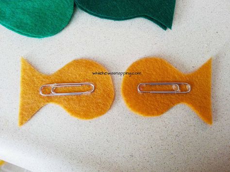 DIY No-Sew Kid's Fishing Set Diy Fishing Game, Felt Fishing Game, Felt Fish, Camping Birthday Party, Sew Projects, Felt Crafts Diy, Fishing Diy, Kids Fishing, Camping Birthday