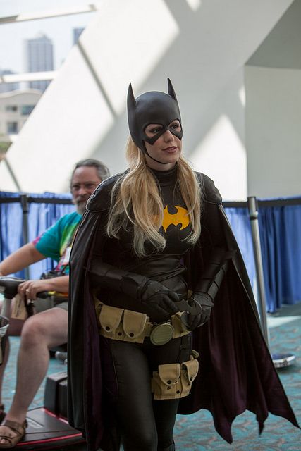 Batgirl Batgirl Stephanie Brown, Costume Room, Batwoman Cosplay, Marisha Ray, Comics Ideas, Batman Girl, Batgirl Art, Batgirl And Robin, Batgirl Cosplay