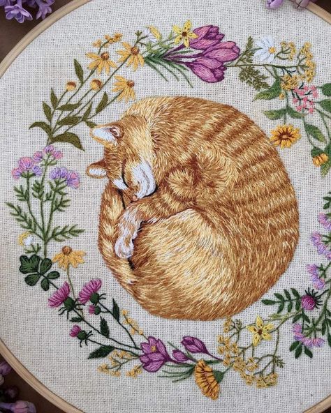 Diy Easy Embroidery, Embroider Ideas, 강아지 그림, Handmade Embroidery Designs, Embroidery Stitches Tutorial, Hand Embroidery Projects, Thread Painting, Cute Embroidery, Animal Embroidery