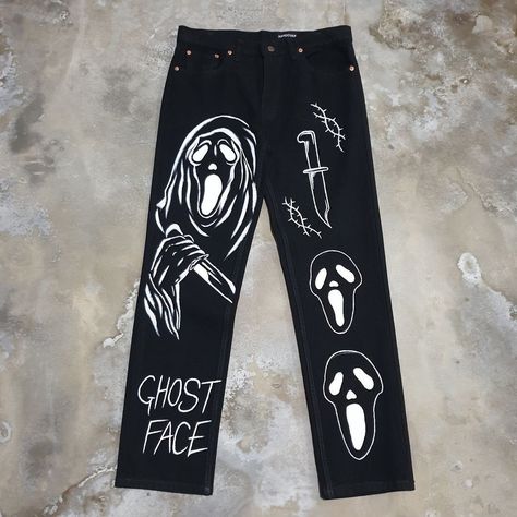 Painted Pants Idea, Senior Painted Jeans, Jean Custom, Pants Art, Design For Clothes, Mental Prison, Paint Jeans, Custom Jeans Diy, Senior Jeans